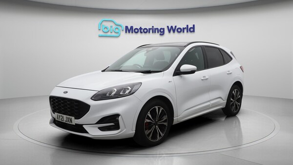 Used Ford Kuga 2021 for sale - 75928399: Photo 4