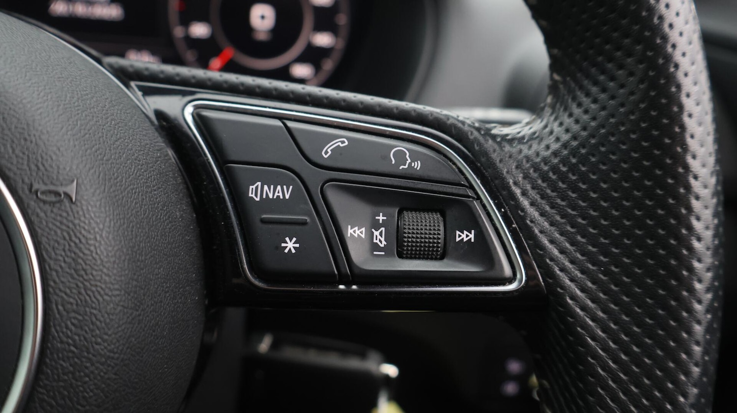 Used Audi Q2 2018 for sale - 76349841: Photo 26