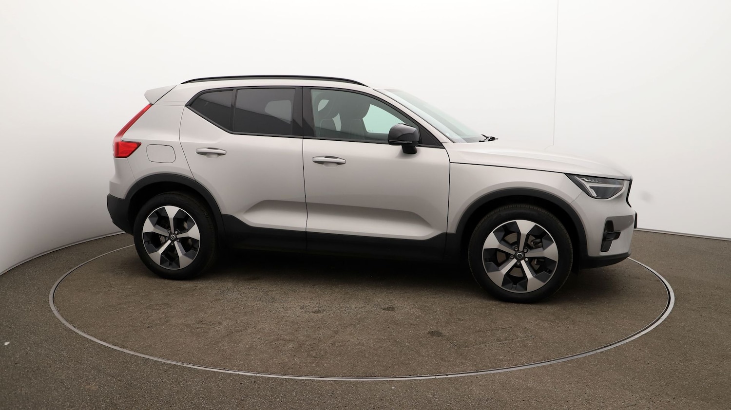 Used Volvo XC40 2022 for sale - 76808671: Photo 41