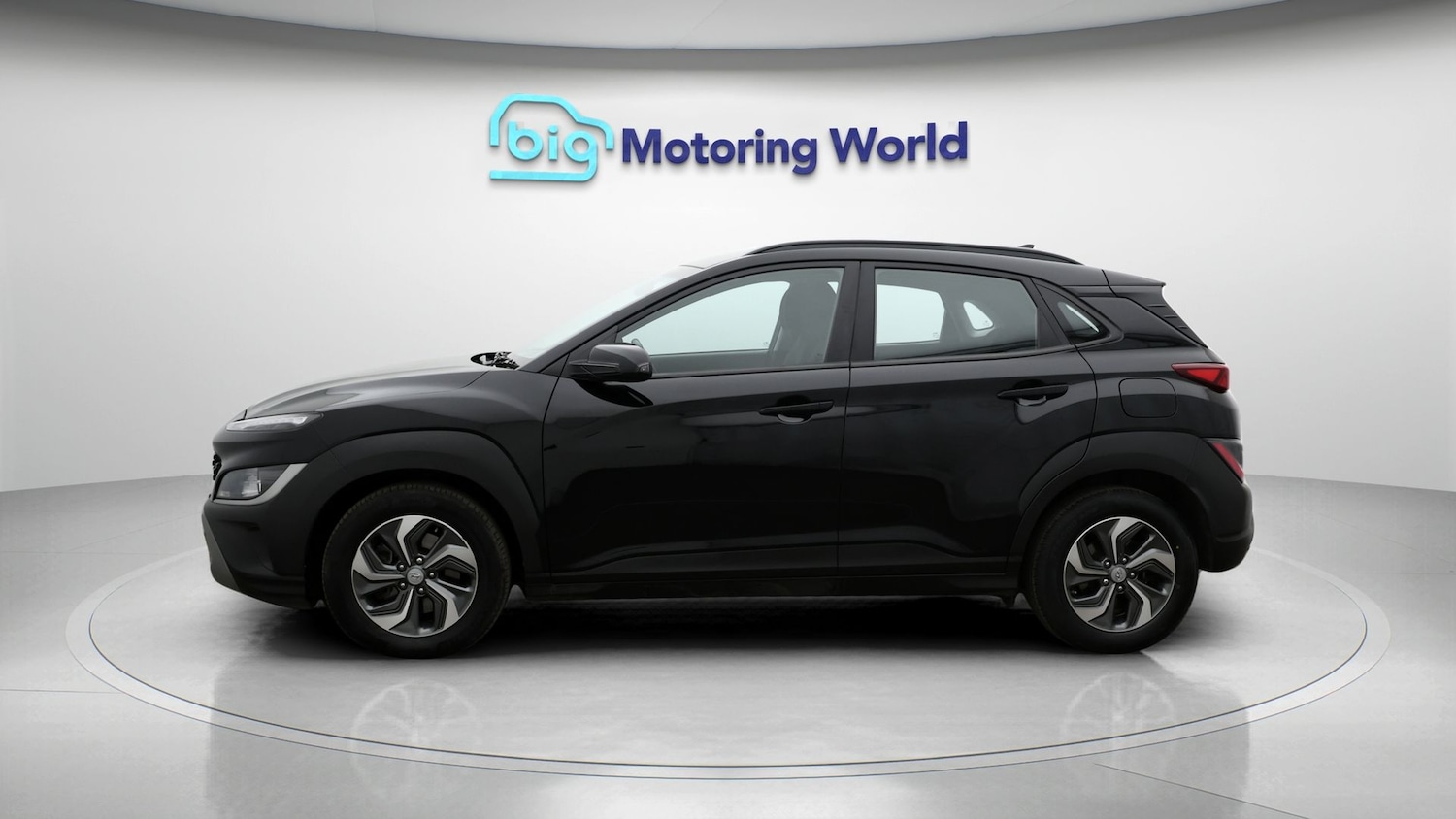 Used Hyundai KONA 2023 for sale - 77589951: Photo 4