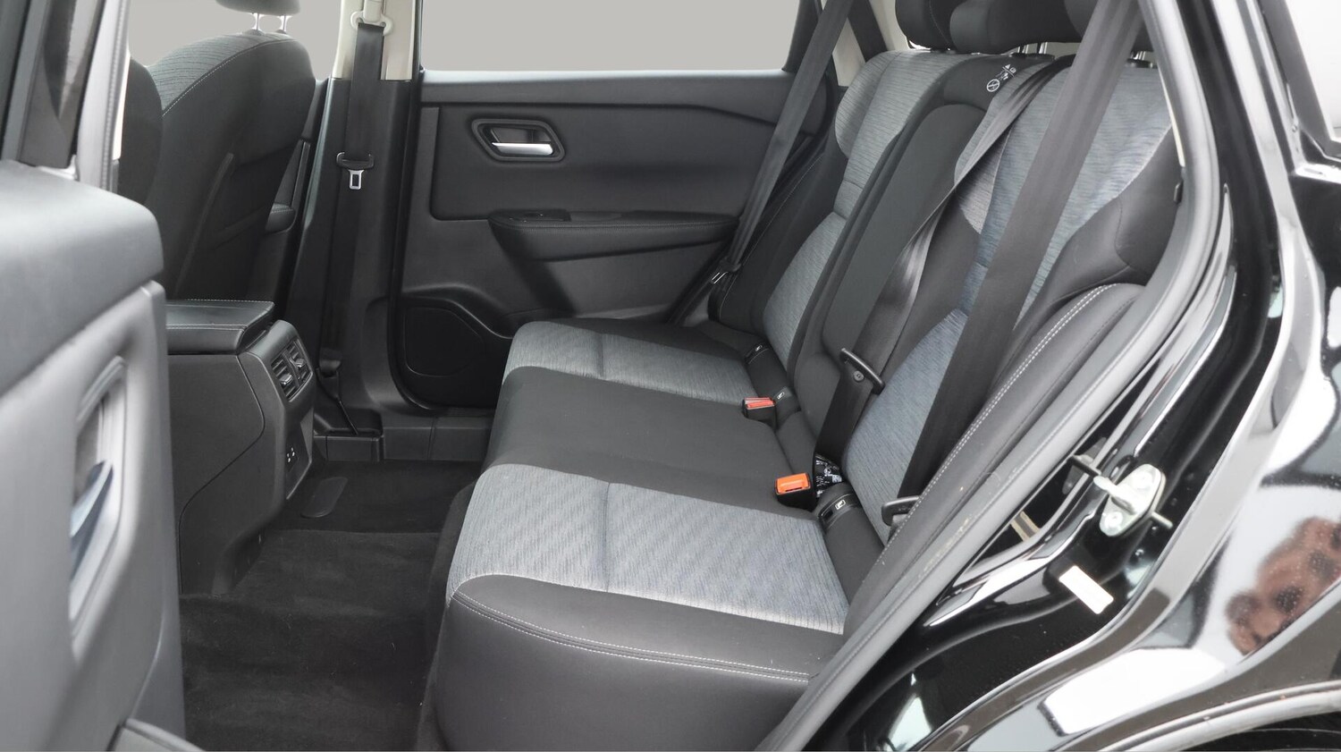 Used Nissan X-Trail 2024 for sale - 76538787: Photo 17