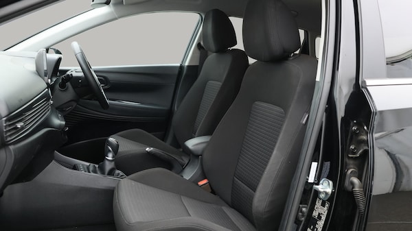 Used Hyundai i20 2022 for sale - 76042496: Photo 15