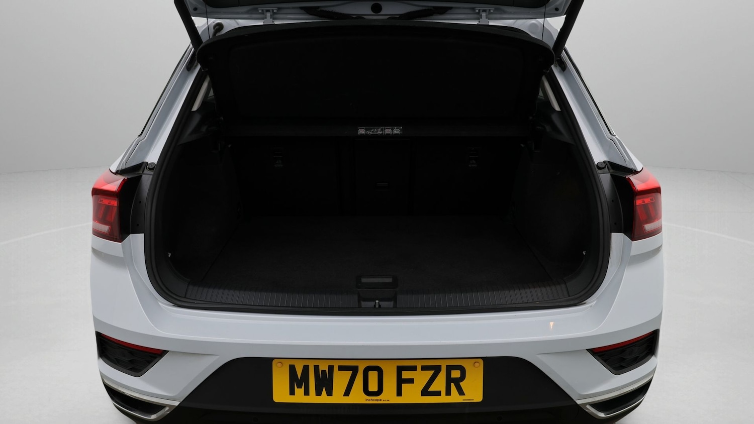 Used Volkswagen T-Roc 2020 for sale - 77616926: Photo 17