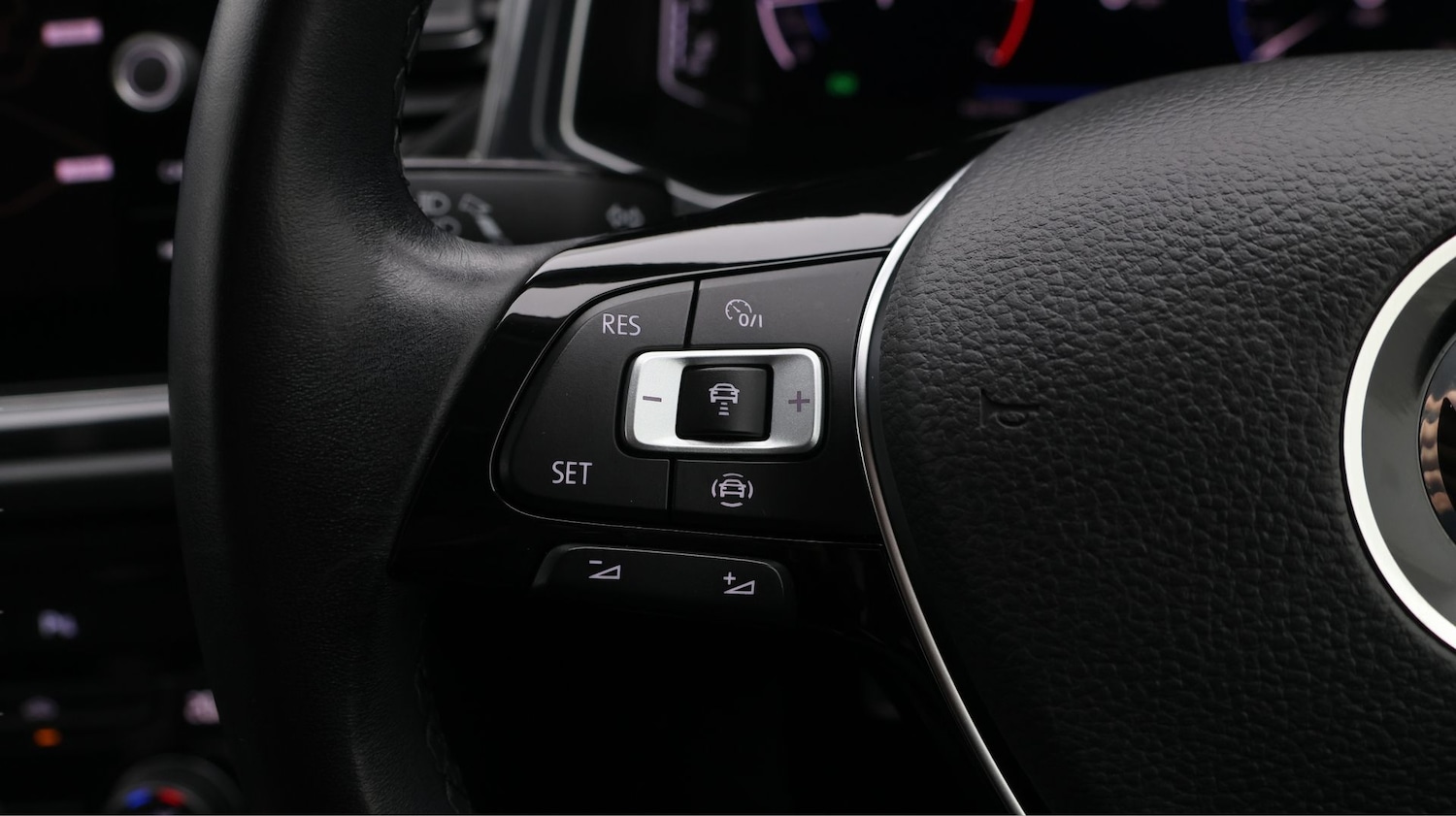 Used Volkswagen T-Roc 2020 for sale - 77616926: Photo 23