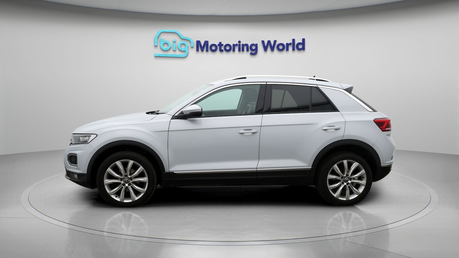 Used Volkswagen T-Roc 2020 for sale - 77616926: Photo 4