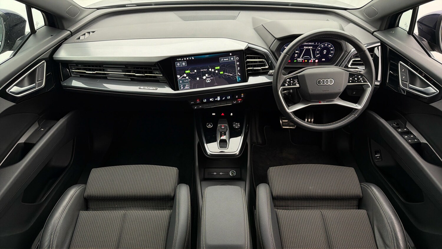 Used Audi Q4 e-tron for sale - 77812667: Photo 12