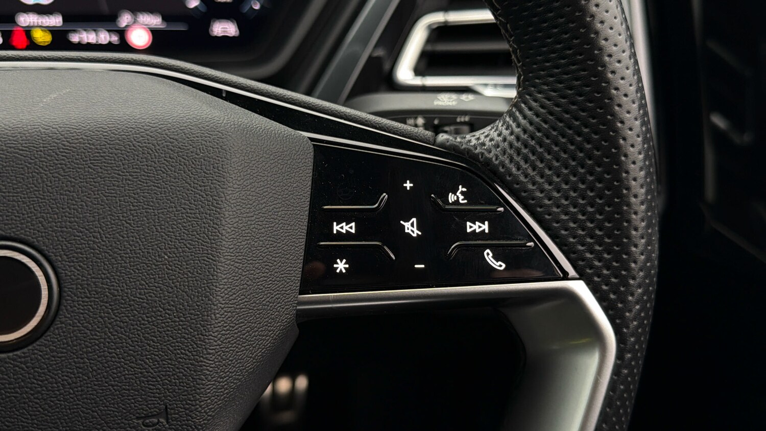 Used Audi Q4 e-tron for sale - 77812667: Photo 23