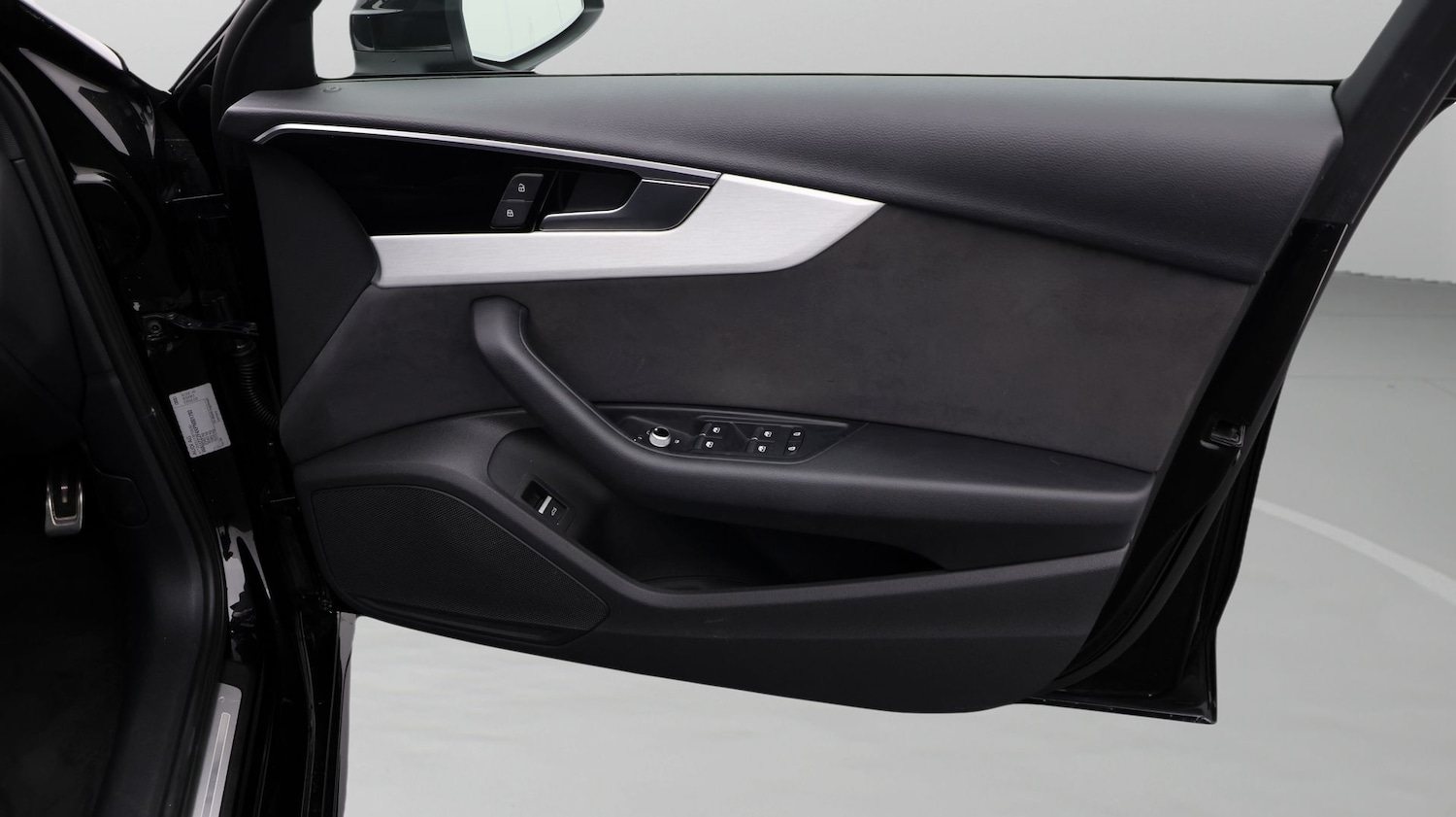 Used Audi A4 2022 for sale - 77656040: Photo 15