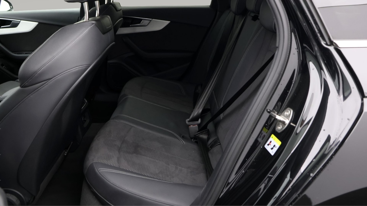 Used Audi A4 2022 for sale - 77656040: Photo 16