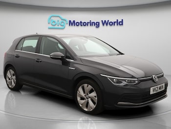 Volkswagen - Golf