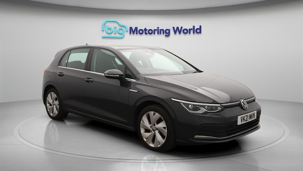Used Volkswagen Golf 2021 for sale - 76227963: Photo 2