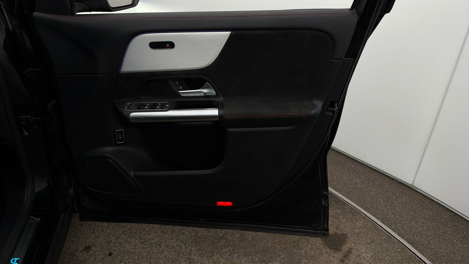 Used Mercedes-Benz EQA 2023 for sale - 78075173: Photo 14