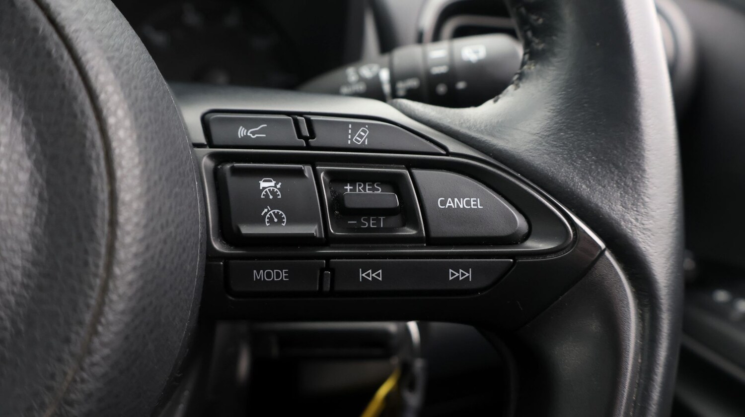 Used Toyota Yaris 2022 for sale - 77567312: Photo 25