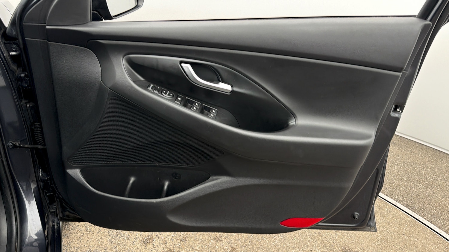 Used Hyundai i30 2023 for sale - 78028066: Photo 14