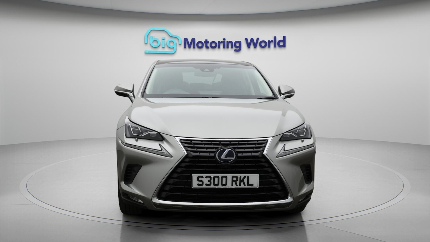 Used Lexus NX 2019 for sale - 76472393: Photo 3