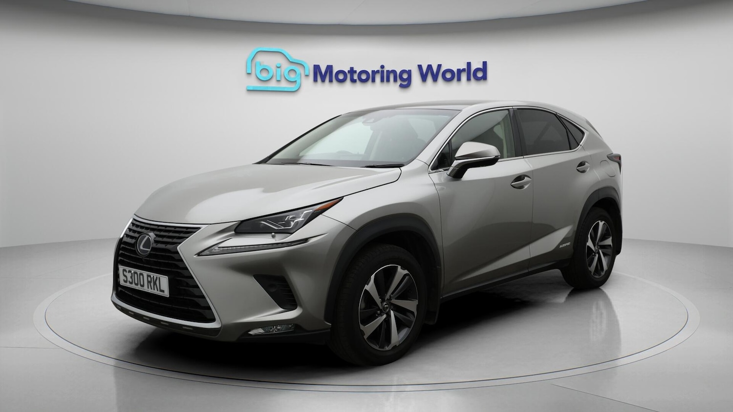 Used Lexus NX 2019 for sale - 76472393: Photo 4