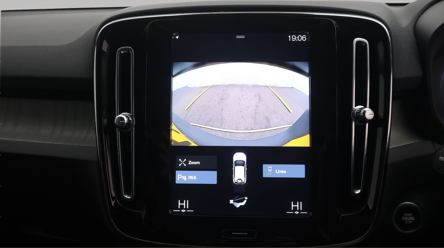 Used Volvo XC40 2021 for sale - 77631150: Photo 25