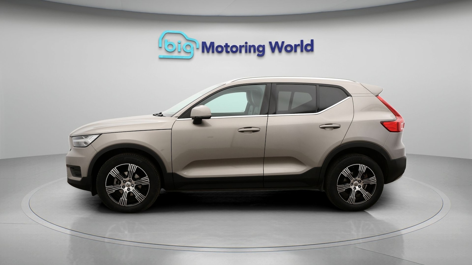 Used Volvo XC40 2021 for sale - 77631150: Photo 4