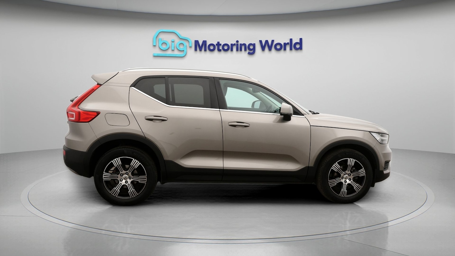 Used Volvo XC40 2021 for sale - 77631150: Photo 8