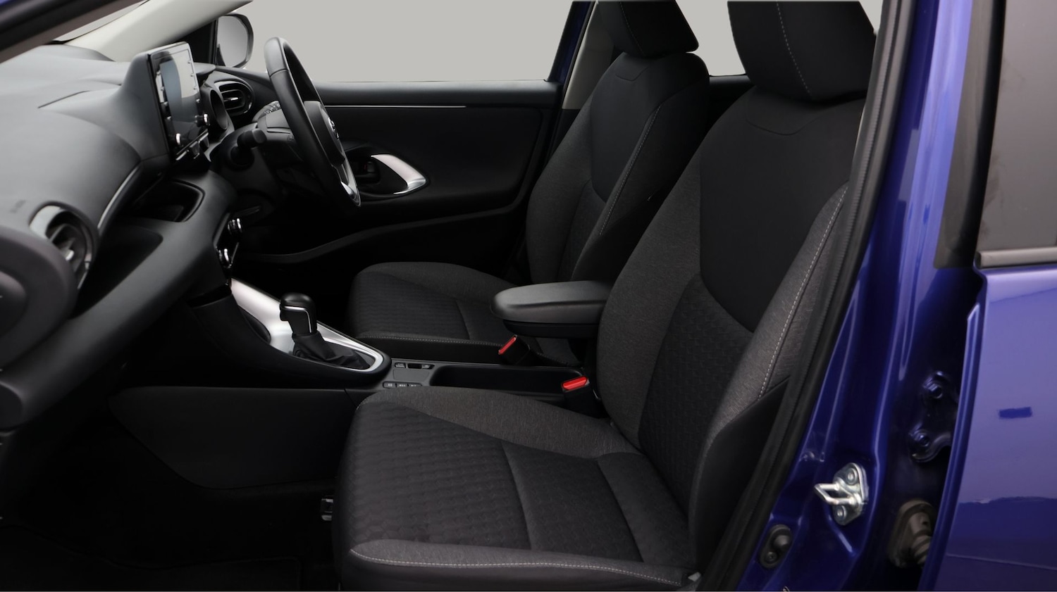 Used Toyota Yaris 2023 for sale - 77654431: Photo 14