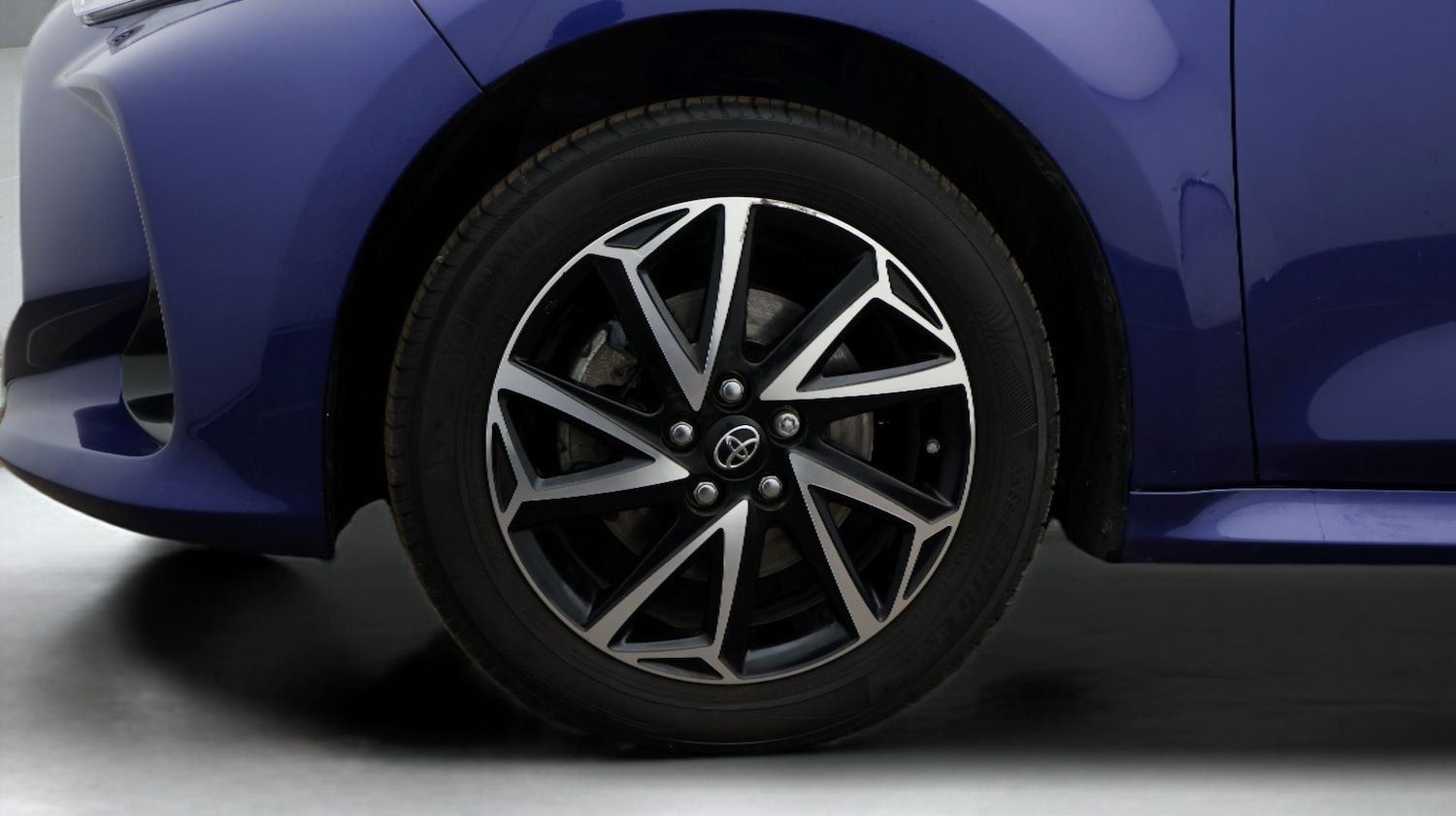 Used Toyota Yaris 2023 for sale - 77654431: Photo 18