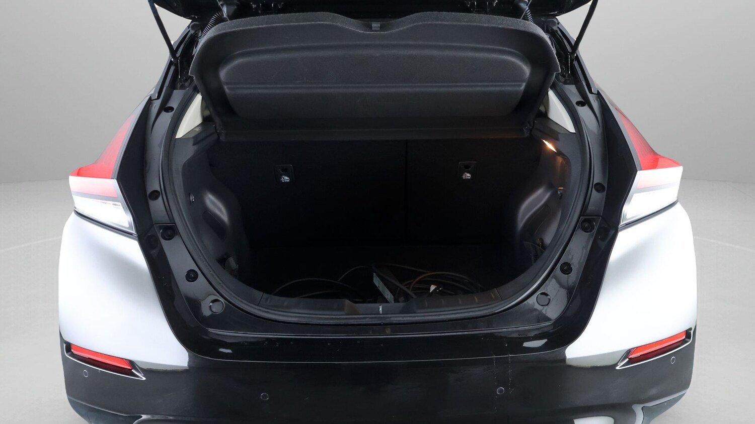 Used Nissan Leaf 2022 for sale - 77675886: Photo 17