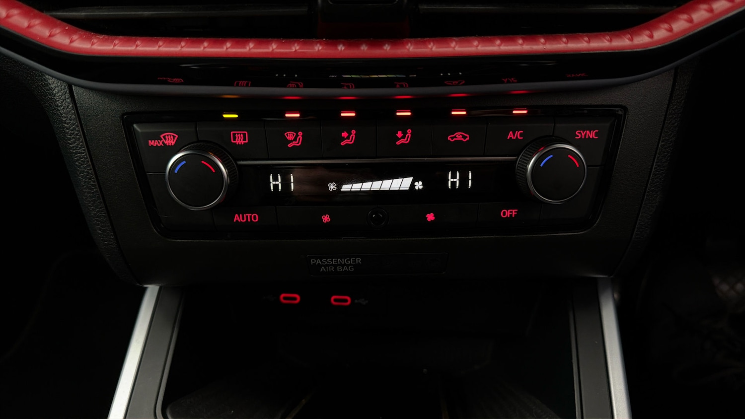 Used SEAT Arona 2023 for sale - 77931890: Photo 11