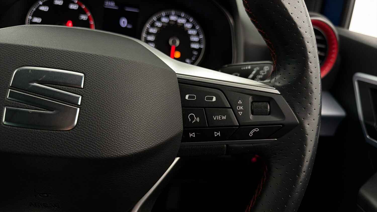 Used SEAT Arona 2023 for sale - 77931890: Photo 24