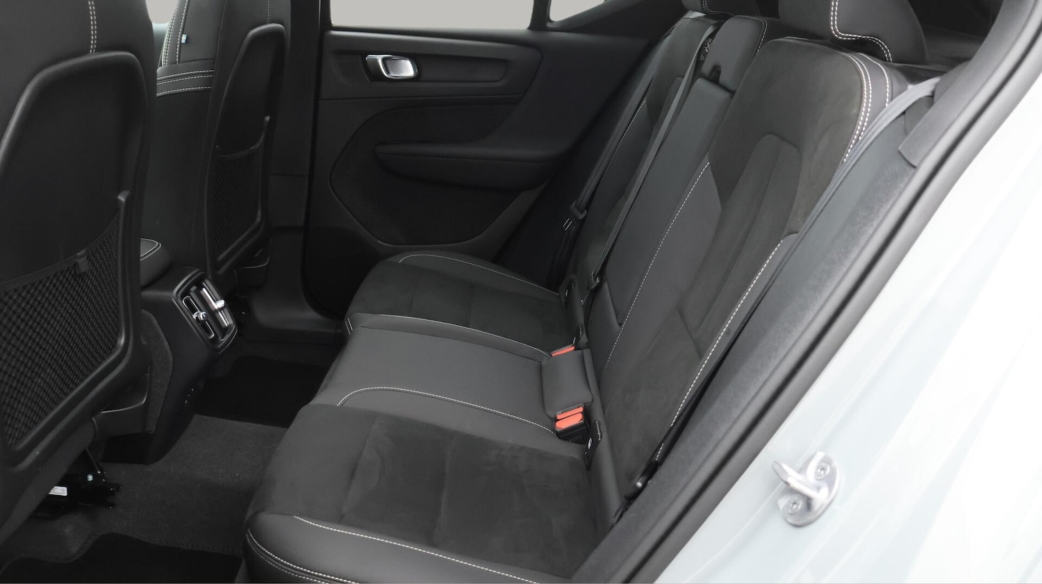 Used Volvo XC40 2023 for sale - 75990881: Photo 17