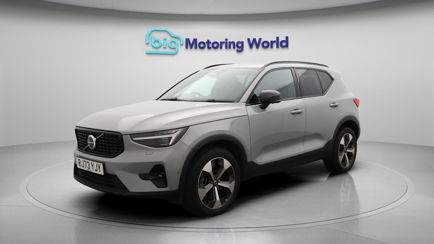 Used Volvo XC40 2023 for sale - 75990881: Photo 4