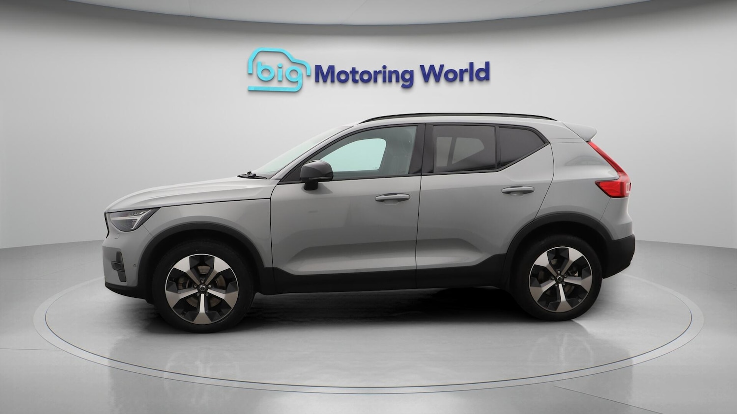 Used Volvo XC40 2023 for sale - 75990881: Photo 5
