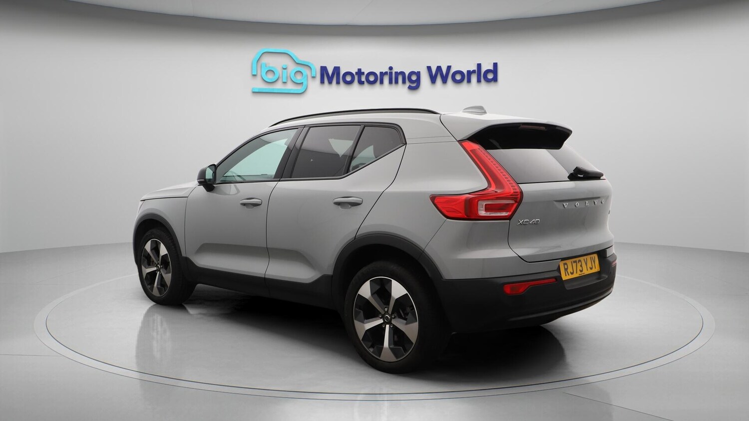 Used Volvo XC40 2023 for sale - 75990881: Photo 6