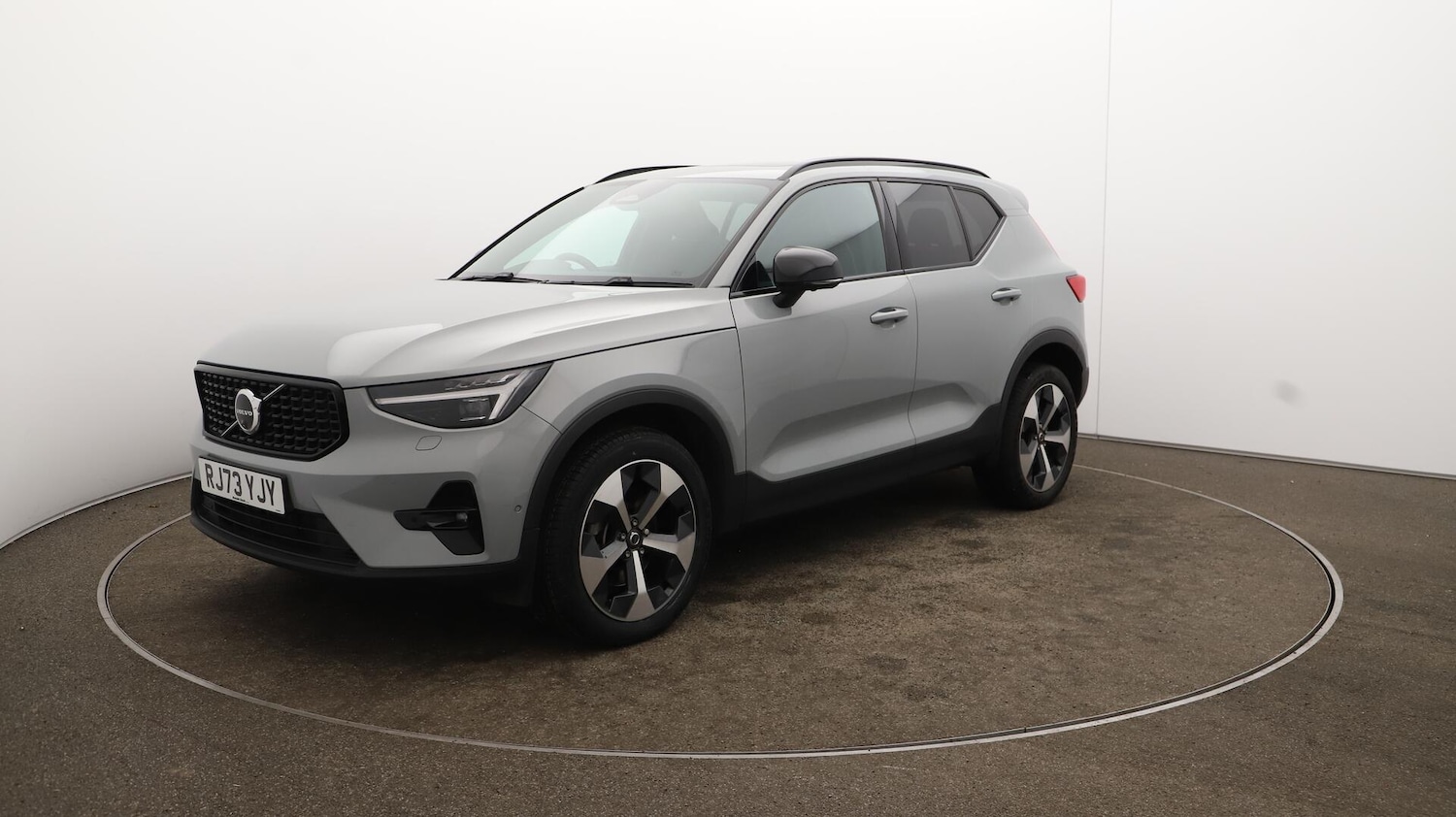 Used Volvo XC40 2023 for sale - 75990881: Photo 72