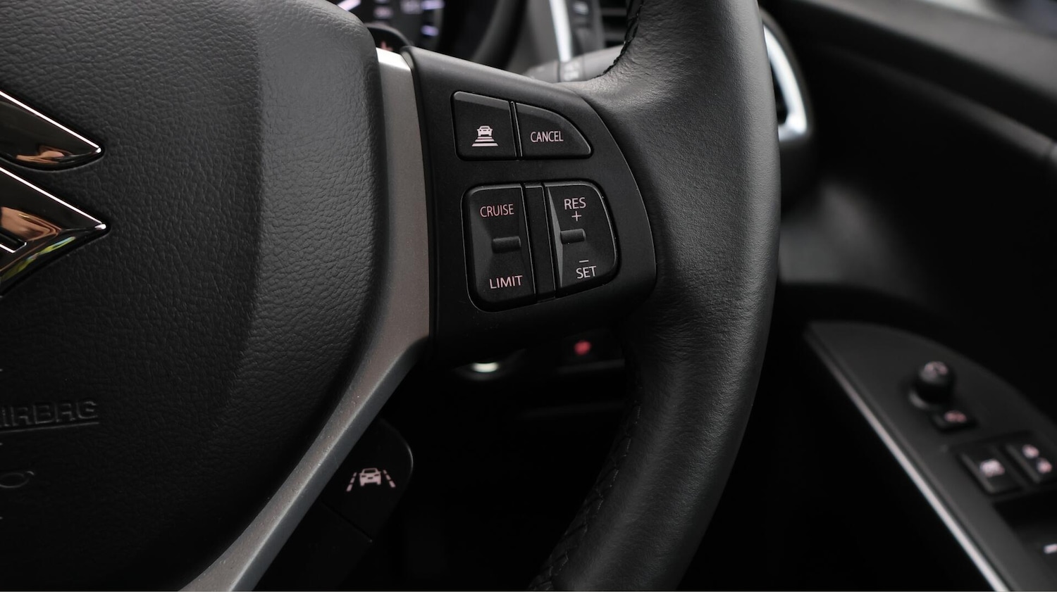 Used Suzuki SX4 S-Cross 2023 for sale - 76765614: Photo 25