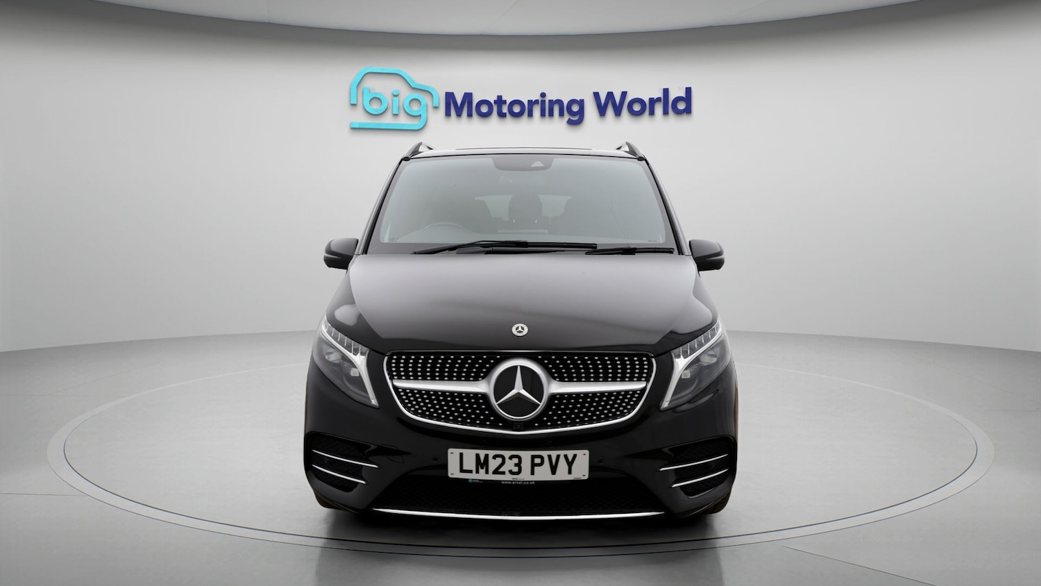 Used Mercedes-Benz V-Class for sale - 77186478: Photo 2