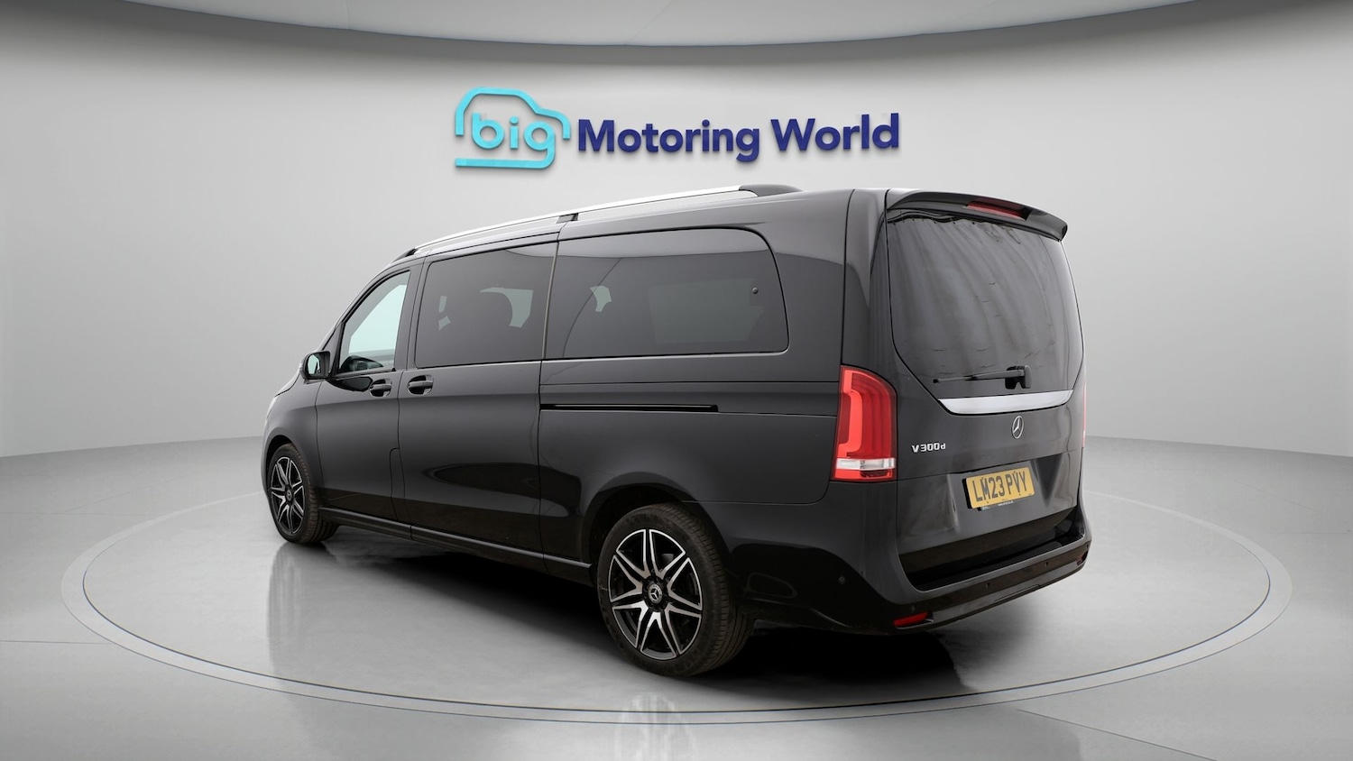 Used Mercedes-Benz V-Class for sale - 77186478: Photo 5