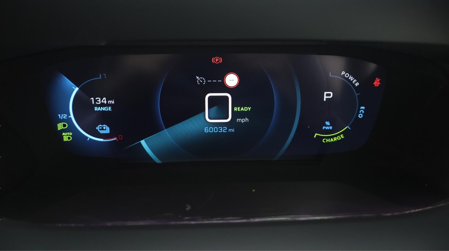 Used Peugeot 2008 2022 for sale - 76584145: Photo 11