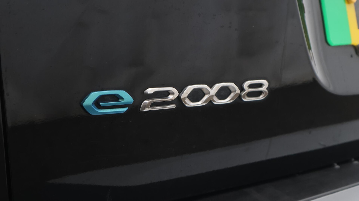 Used Peugeot 2008 2022 for sale - 76584145: Photo 24