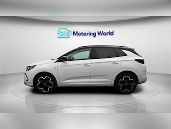 Used Vauxhall Grandland 2023 for sale - 79018901: Photo