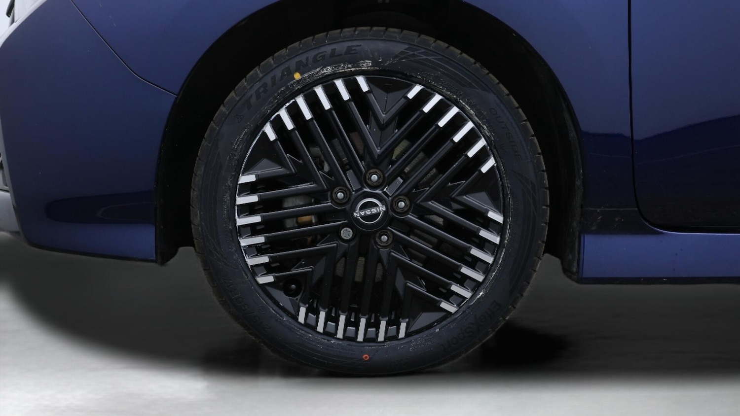 Used Nissan Leaf 2023 for sale - 76689302: Photo 19