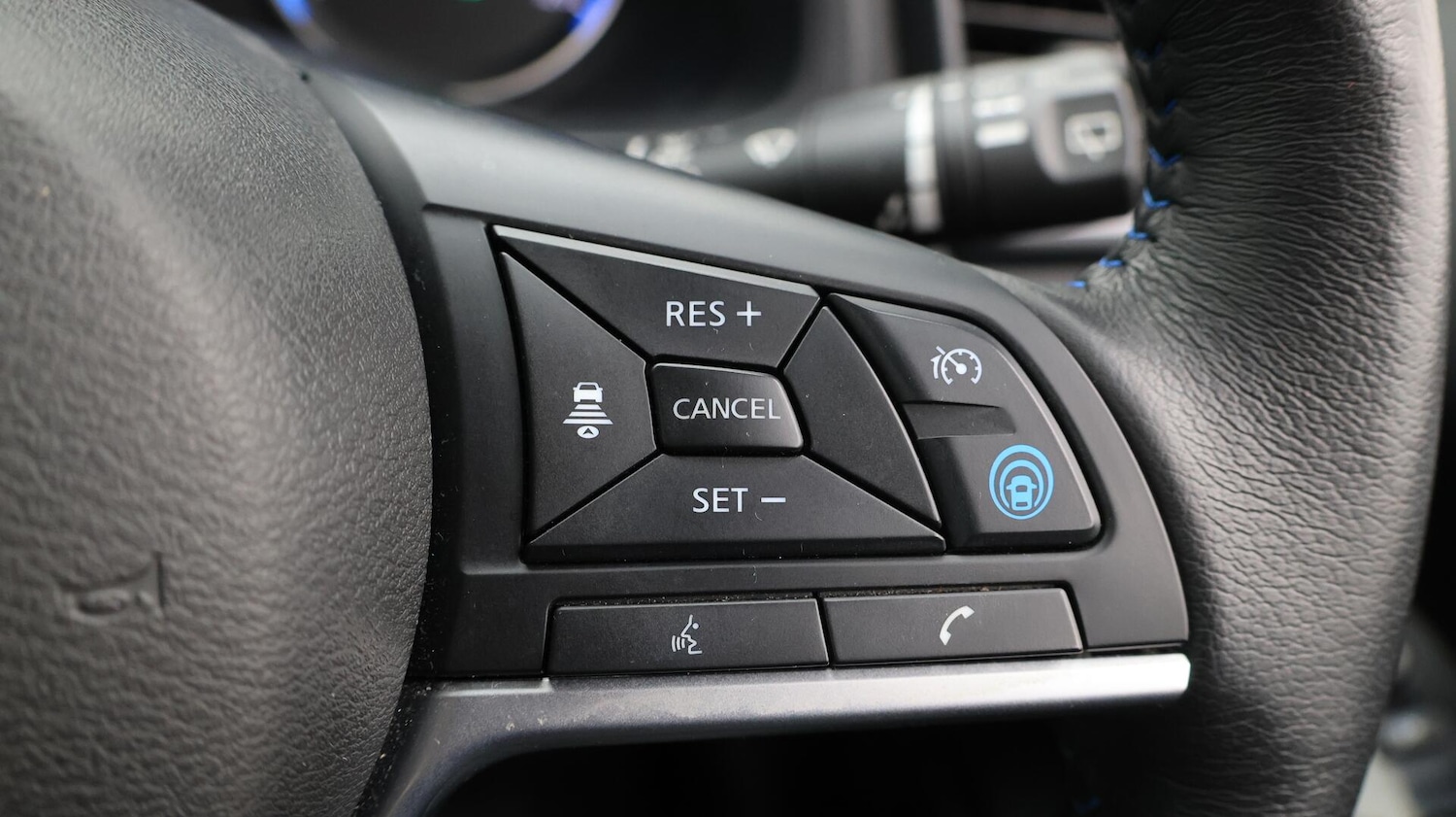 Used Nissan Leaf 2023 for sale - 76689302: Photo 25