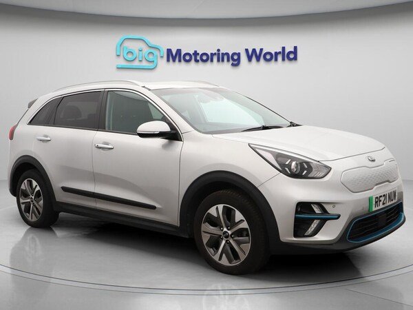 Used Kia Niro 2021 for sale - 76296121: Photo 1
