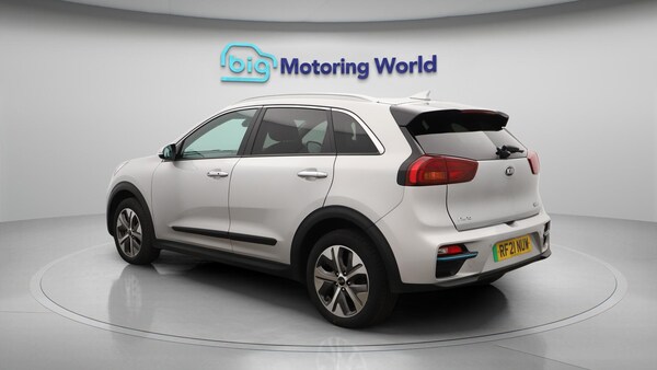 Used Kia Niro 2021 for sale - 76296121: Photo 6