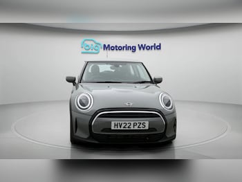 Used MINI Hatch 2022 for sale - 77622611: Photo