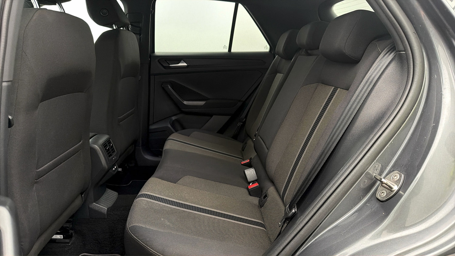 Used Volkswagen T-Roc 2021 for sale - 77989461: Photo 15