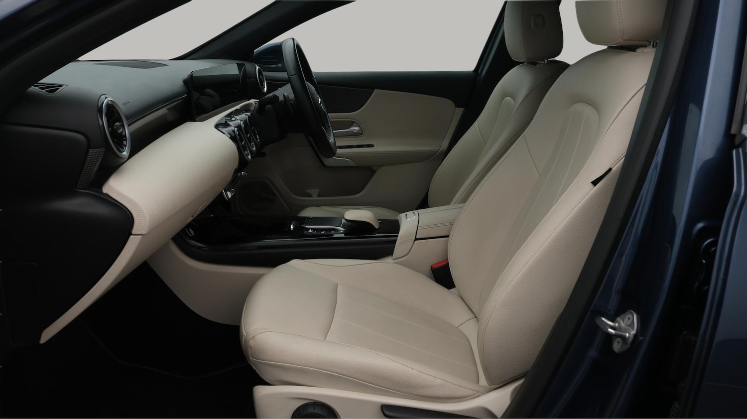 Used Mercedes-Benz A-Class 2022 for sale - 76561570: Photo 15