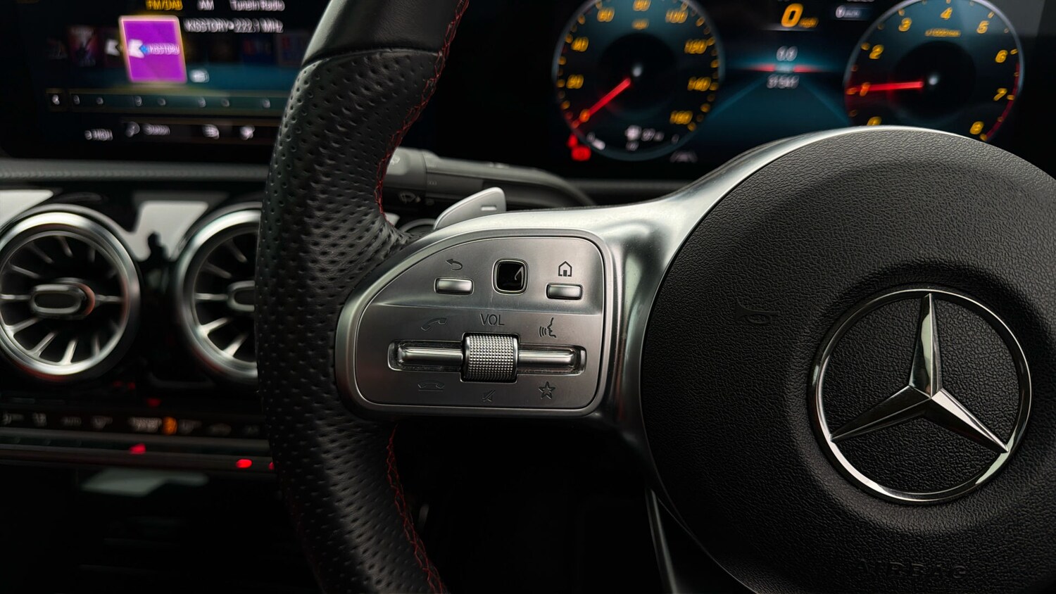 Used Mercedes-Benz CLA for sale - 77963008: Photo 22