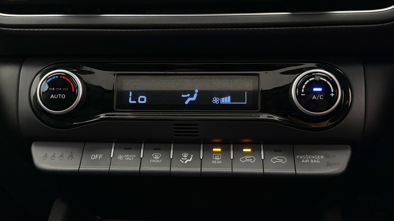 Used Hyundai KONA 2023 for sale - 78165936: Photo 11