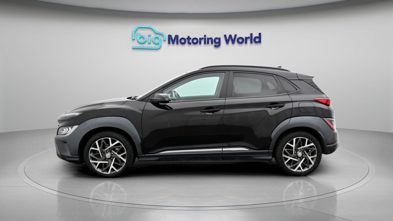 Used Hyundai KONA 2023 for sale - 78165936: Photo 4