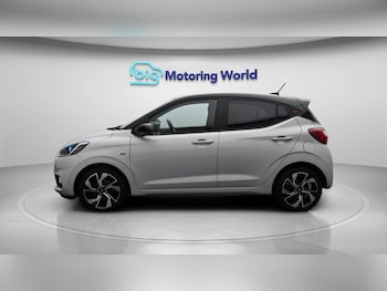 Used Hyundai i10 2024 for sale - 78997385: Photo